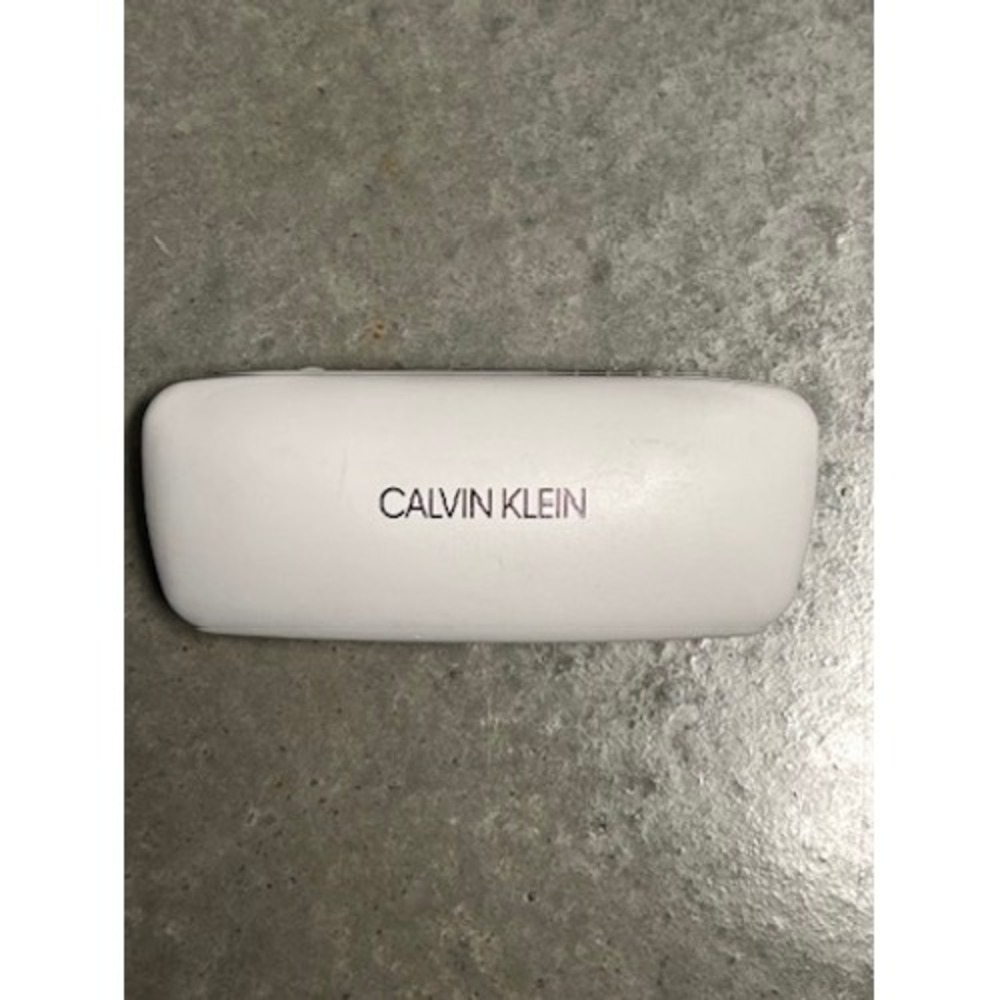 Calvin Klein‎ Sunglasses Case - Eyeglasses - White Leather - Black Velvet